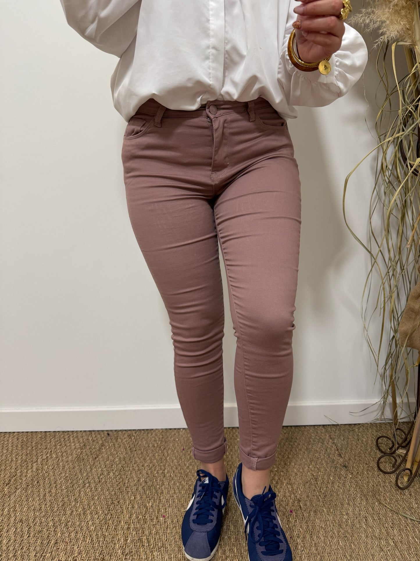 Slim Dalhia