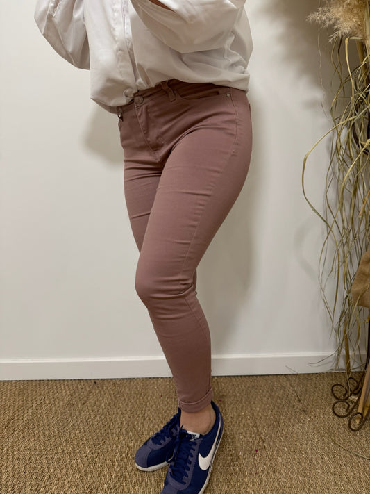 Slim Dalhia