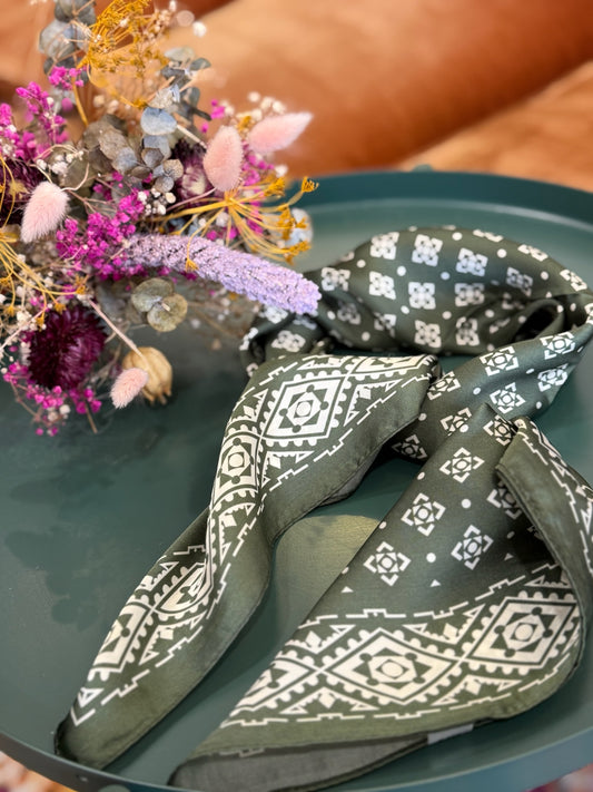 Foulard kaki